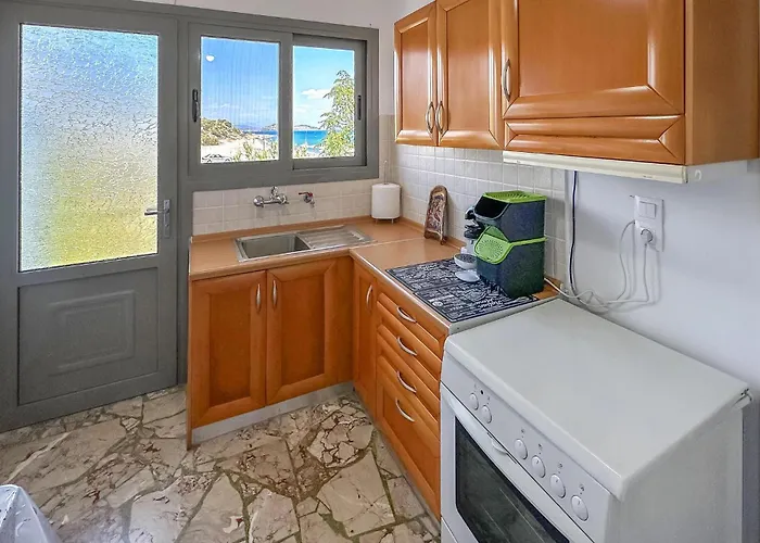 Stunning In Astros Kynourias * Agios Andreas (Arcadia)