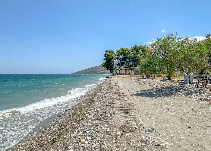 Apartament Stunning In Astros Kynourias